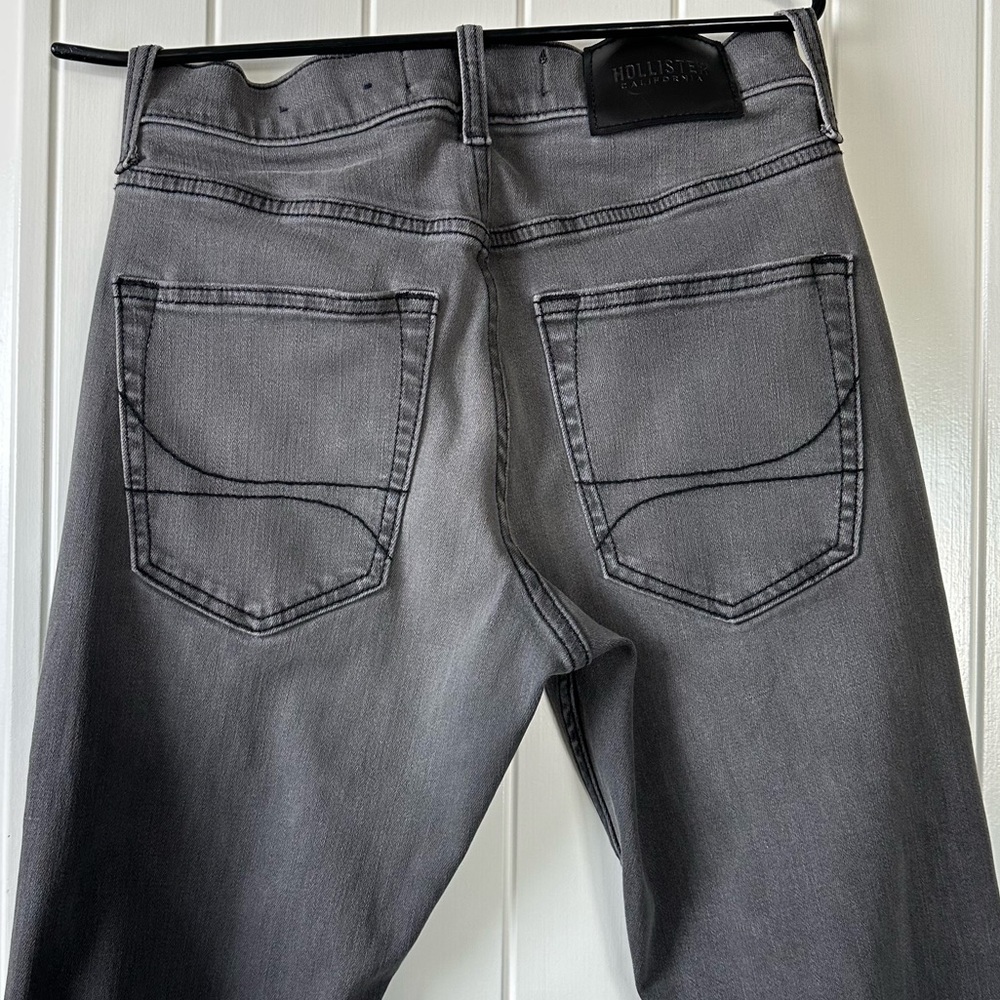 Hollister black button fly advanced stretch high waisted distressed skinny jeans - Picture 4 of 8